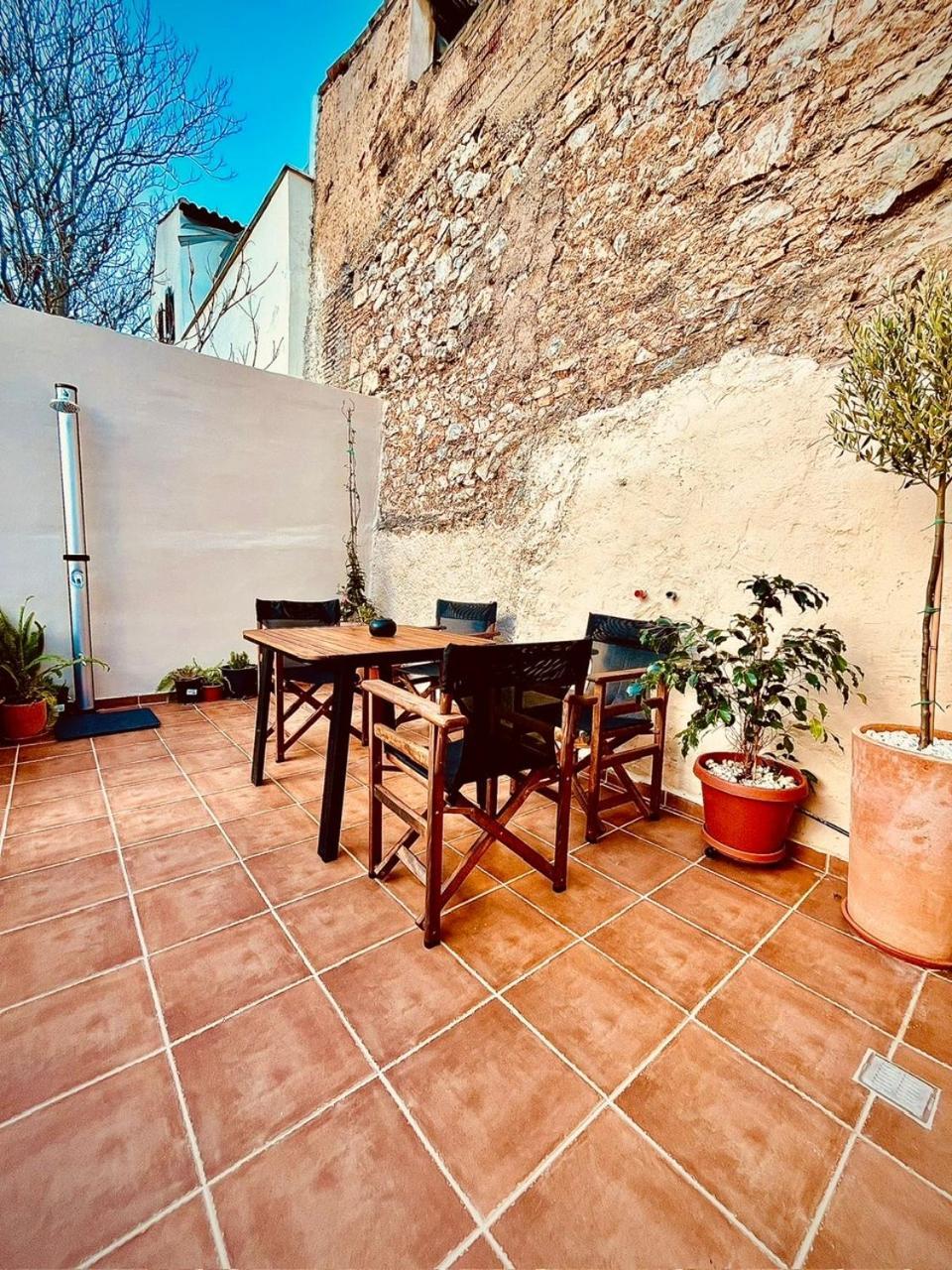 House Thission * Athens
